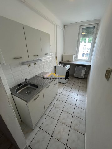 Eladó téglalakás, Kaposváron, Arany János utcában 28.5 M Ft