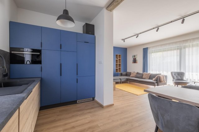 Kiadó téglalakás, albérlet, Tatán 450 E Ft / hó, 3 szobás