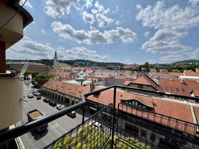 Kiadó téglalakás, albérlet, Budapesten, III. kerületben