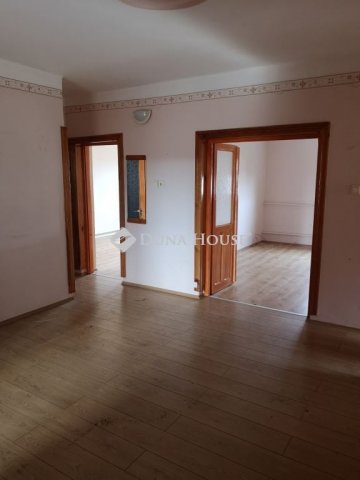 Eladó családi ház, Kisvárdán 39.99 M Ft, 6+2 szobás