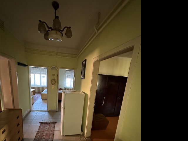 Eladó családi ház, Kaposváron 35.5 M Ft, 3 szobás