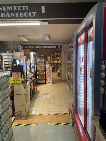 Eladó üzlethelyiség, Kalocsán 39 M Ft / költözzbe.hu