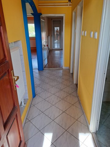 Eladó téglalakás, Sásdon 15.9 M Ft, 2 szobás