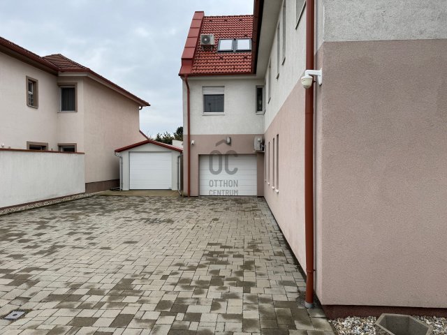 Eladó üzlethelyiség, Győrött 480 M Ft / költözzbe.hu