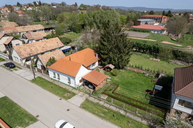 Eladó családi ház, Környén 54.5 M Ft, 3 szobás
