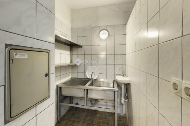 Eladó üzlethelyiség, Egerben 169.99 M Ft / költözzbe.hu