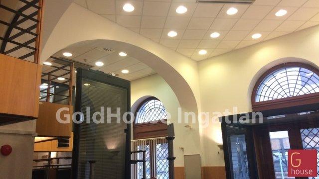 Kiadó üzlethelyiség, Budapesten, VI. kerületben 3232 E Ft / hó