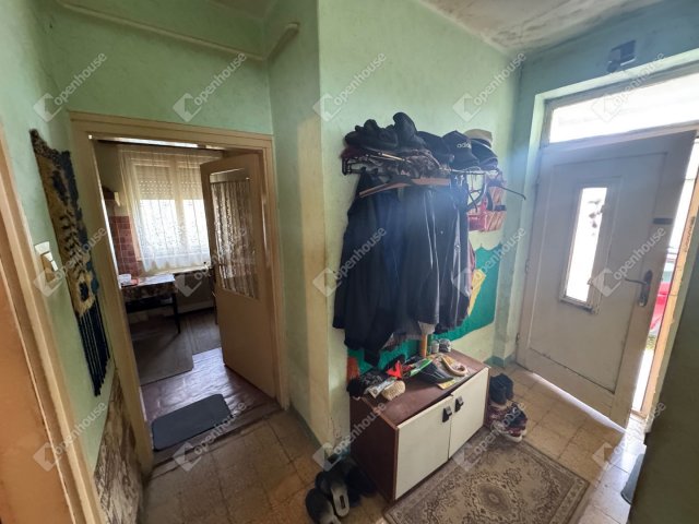 Eladó családi ház, Zalaegerszegen 31.9 M Ft, 2 szobás