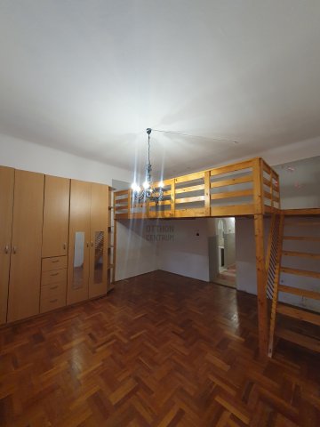 Eladó téglalakás, Budapesten, X. kerületben 30 M Ft, 1 szobás