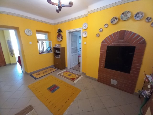 Eladó családi ház, Nagykörűn 29.99 M Ft, 3 szobás