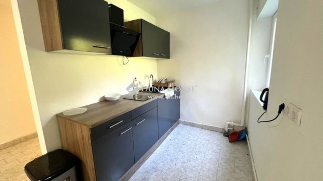 Kiadó ipari ingatlan, Szombathelyen 450 E Ft / hó