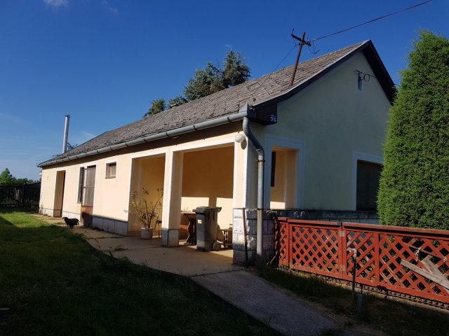 Eladó családi ház, Nyíregyházán 25.9 M Ft, 2 szobás