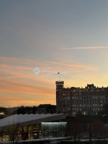 Eladó téglalakás, Budapesten, II. kerületben 109 M Ft