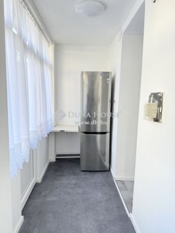 Eladó téglalakás, Budapesten, XX. kerületben 69.9 M Ft, 3 szobás