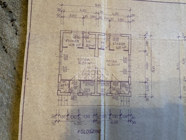 Eladó családi ház, Komáromban 55 M Ft, 4+1 szobás