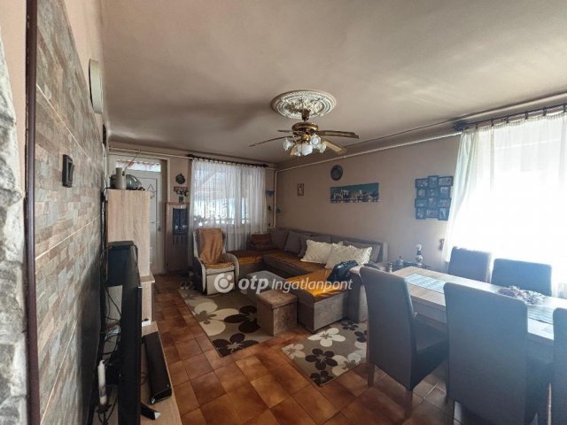 Eladó családi ház, Kisvárdán 53 M Ft, 4 szobás