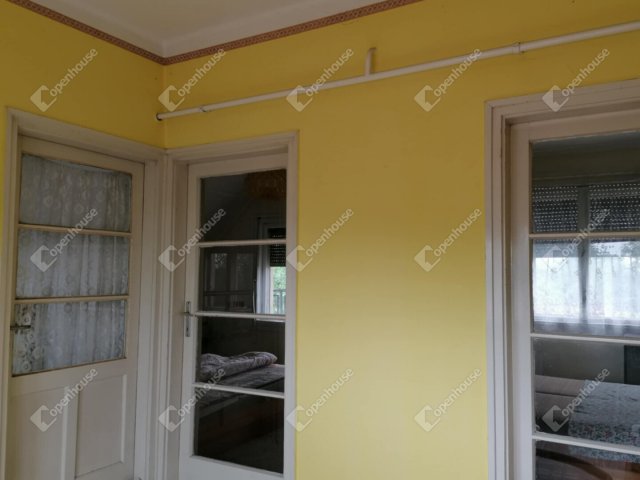 Eladó családi ház, Muronyon 29.9 M Ft, 5 szobás