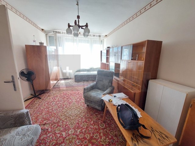 Kiadó téglalakás, albérlet, Szegeden 120 E Ft / hó, 1 szobás