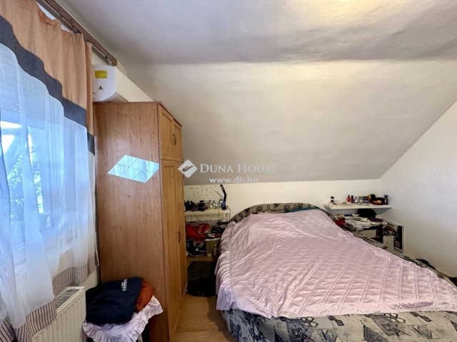 Eladó családi ház, Tahitótfalun 85 M Ft, 5 szobás