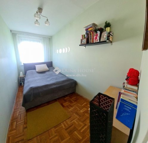 Eladó panellakás, Budapesten, XIV. kerületben 68 M Ft, 3 szobás