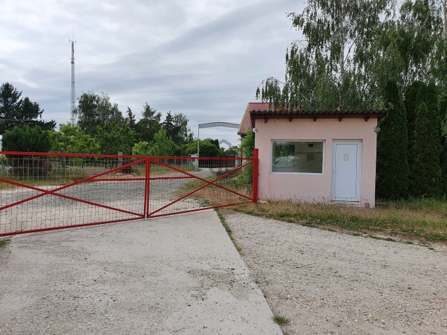 Kiadó ipari ingatlan, Kocséren 440 E Ft / hó