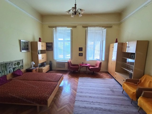 Eladó családi ház, Kunszentmártonban 11.2 M Ft, 4 szobás