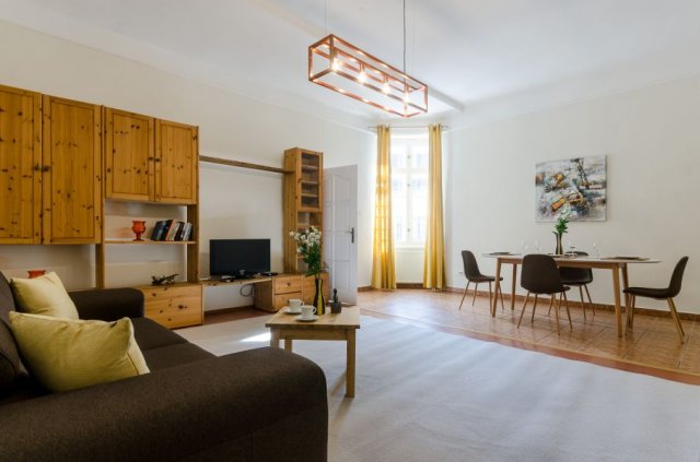 Eladó téglalakás, Budapesten, V. kerületben 98 M Ft, 1+1 szobás