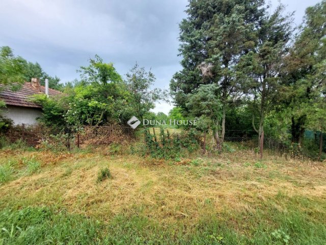 Eladó telek, Pusztaföldváron 1.5 M Ft / költözzbe.hu