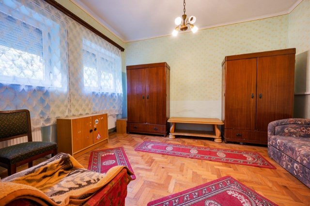 Eladó családi ház, Budakeszin, Erkel utcában 48 M Ft, 3 szobás