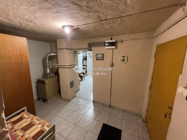 Eladó családi ház, Budapesten, XVIII. kerületben 229.9 M Ft