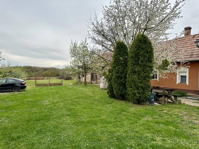 Eladó családi ház, Somogyzsitfán 23.5 M Ft, 2+1 szobás