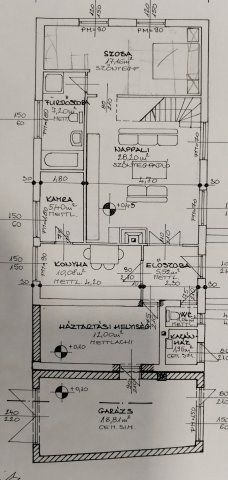 Eladó családi ház, Cegléden 72.8 M Ft, 5 szobás