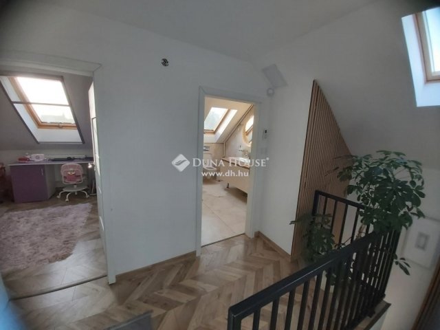 Eladó ikerház, Dunaharasztin 97 M Ft, 5 szobás