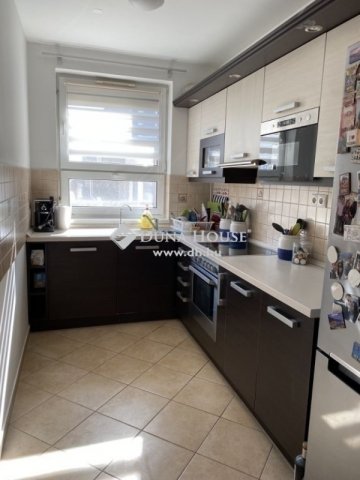 Eladó téglalakás, Budapesten, XIX. kerületben 96 M Ft, 3 szobás