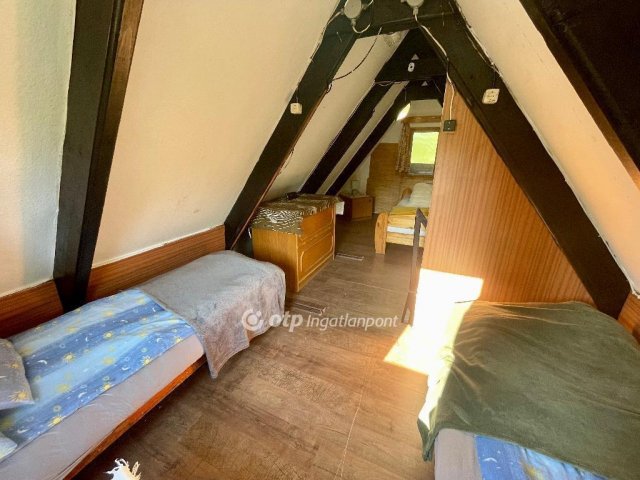 Eladó nyaraló, Levelek 29.8 M Ft, 2 szobás / költözzbe.hu