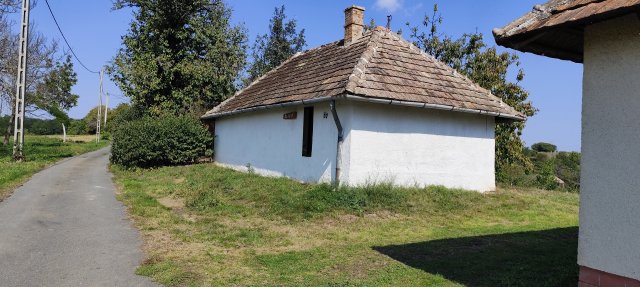 Eladó nyaraló, Zalaszentlászlón 5.5 M Ft, 1 szobás