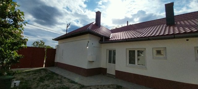 Eladó családi ház, Nagykőrösön 41.5 M Ft, 3 szobás
