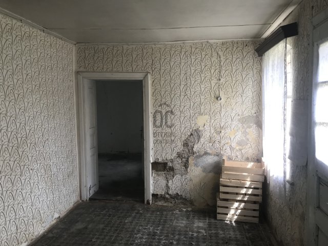 Eladó családi ház, Iváncon 13.5 M Ft, 2 szobás