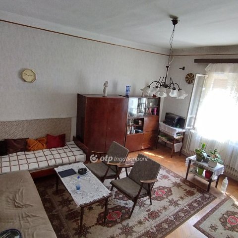 Eladó családi ház, Miskolcon 28 M Ft, 2+1 szobás