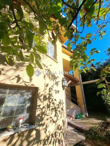 Eladó családi ház, Sződligeten 83 M Ft, 5 szobás