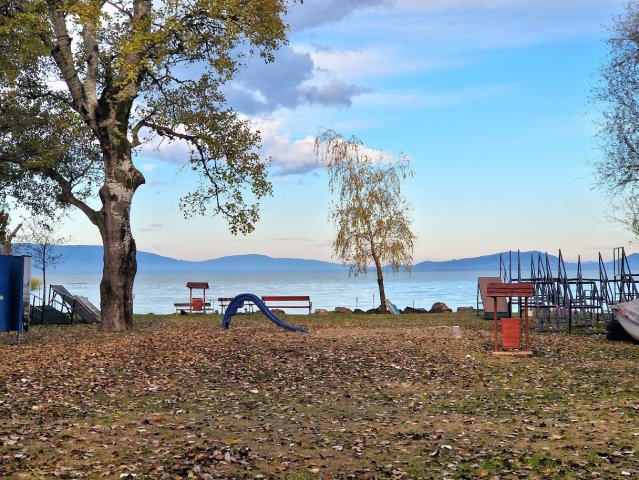 Eladó téglalakás, Balatonfenyvesen 24.9 M Ft, 1 szobás