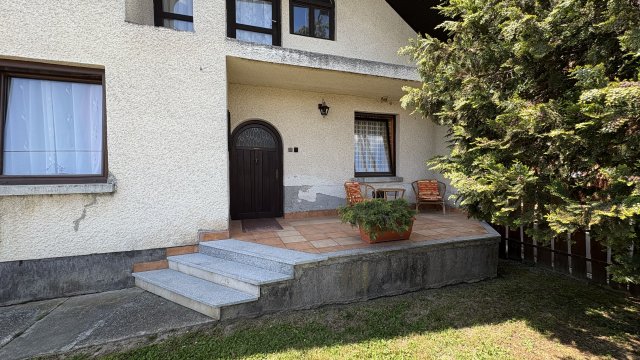 Eladó családi ház, Lentiben 69.99 M Ft, 3 szobás