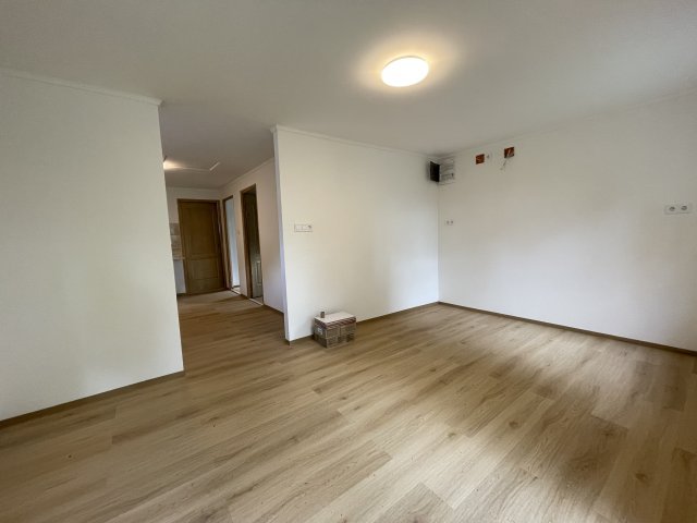 Eladó nyaraló, Dömsödön 29 M Ft, 3 szobás