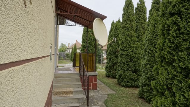 Eladó családi ház, Egyeken 26.9 M Ft, 2 szobás