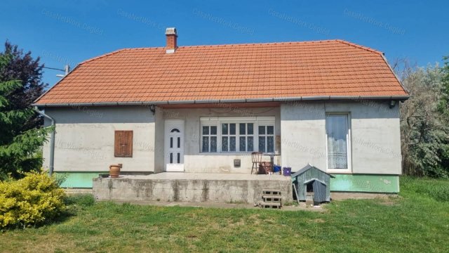 Eladó családi ház, Tápiógyörgyén 31.9 M Ft, 3 szobás