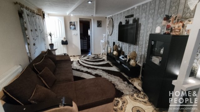 Eladó családi ház, Kiszomboron 32.9 M Ft, 3+1 szobás