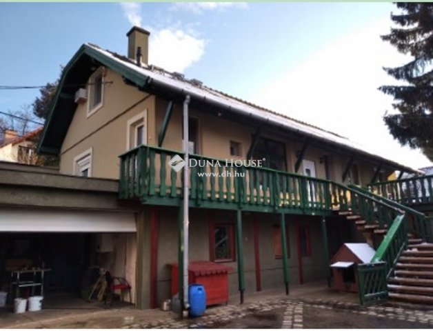 Eladó családi ház, Visegrádon 125.2 M Ft, 5 szobás