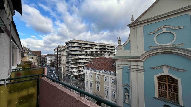 Eladó téglalakás, Budapesten, I. kerületben 75 M Ft, 2 szobás