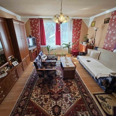 Eladó családi ház, Kecskeméten 34.9 M Ft, 2 szobás