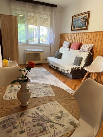 Kiadó családi ház, albérlet, Hajdúszoboszlón 180 E Ft / hó